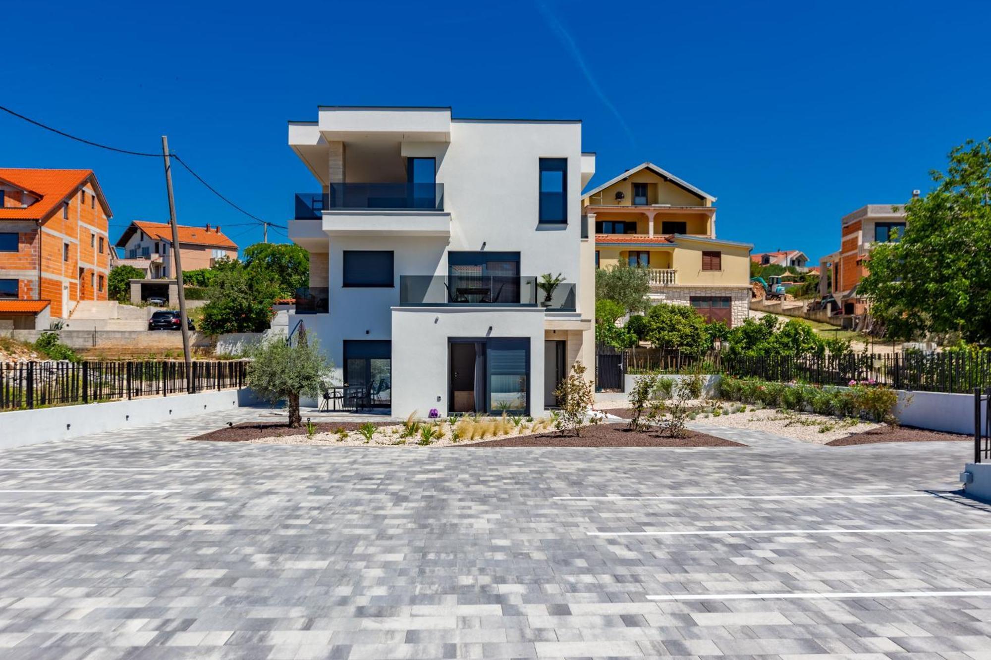 Casa Mia Apartments With Parking Zadar Exterior photo